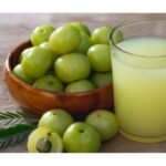 Top 5 Health Advantages of Drinking Indian Gooseberry Juice Every Day for 15 Days: Raw Amla Juice on an Empty Stomach