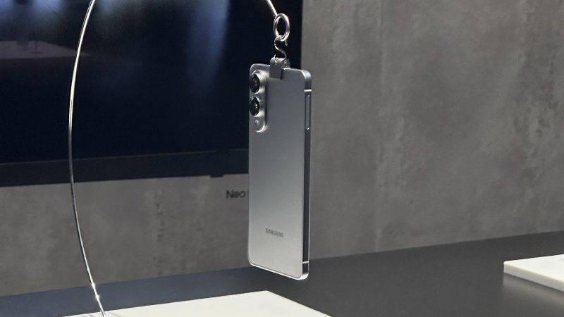 An early leak reveals the specifications and price of Samsung’s Galaxy S25 Edge before launch